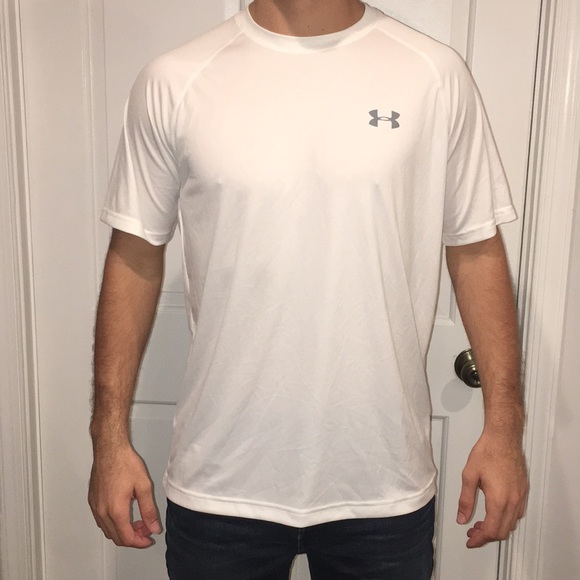 under armour loose fit shirts